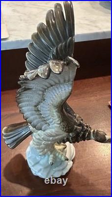 Herend, Mythical Predator Turul Bird 13, Handpainted Porcelain Figurine Read