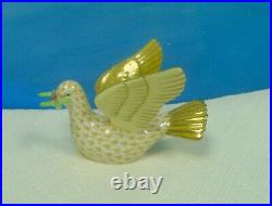 Herend Peace Dove with Branch, gold/butterscotch fishnet statue, beautiful