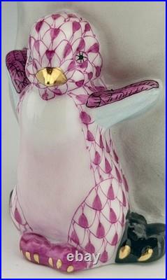 Herend Penguin with Baby Black & Rasp Fishnet Bird Figurine ($830 Retail)(MINT?)