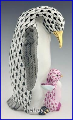 Herend Penguin with Baby Black & Rasp Fishnet Bird Figurine ($830 Retail)(MINT?)
