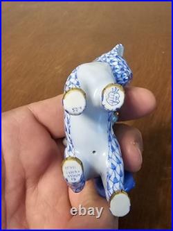 Herend The Odd Couple Cat & Bird Figure Fishnet Hand Painted 24k Gold Accents