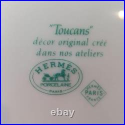 Hermes Toucan Dinner Plate 25.5 cm green porcelain bird Dinnerware 024