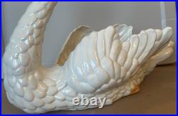 Large 21 x 17 Vtg White Ceramic Swan Planter Hollywood Regency Artisan Read