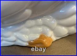 Large 21 x 17 Vtg White Ceramic Swan Planter Hollywood Regency Artisan Read