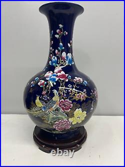 Large Beautiful Collectable Dark Blue Bird Flowers Chinese vase 24