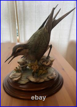 Large Capodimonte Limited Edition Porcelain Bird Sculpture by Vier Tasca