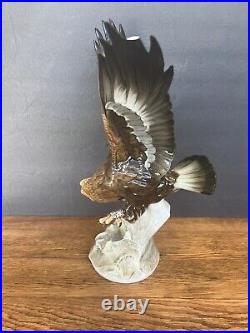 Large Hutschenreuther Porcelain Bird Eagle by Karl Trutter Germany 17