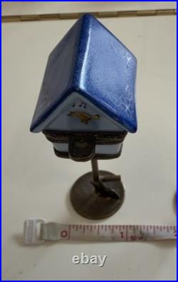 Limoges Blue Bird House On Stand Trinket Box Peint Main A. B