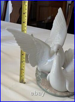 Lladro figurine Spain Nao Daisa Vtg sculpture statue 6291 Love Nest Doves Birds