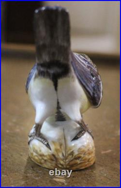 Meissen #798 Porcelain Figure Bluetit Bird 3.4 tall Germany Original Blue Tit