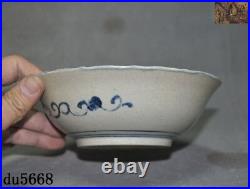 Old Chinese Blue&white porcelain bird eight treasures symbol Tea cup Bowl statue