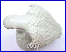 Old Chinese Chinese Monochrome Blanc de Chine White Glaze Porcelain Eagle Bird