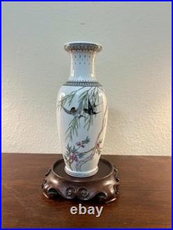 Old Chinese Famile Rose Hand Painted Bird Flowers And Poetry Porcelain Vase