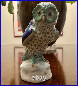 PRISTINE HEREND GREEN FISHNET OWL 4.75 #5106 HAND PAINTED With24K Gold Trim