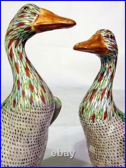 Pair Chinese Export Multi-Color Famille Rose Porcelain Ducks Figures 10