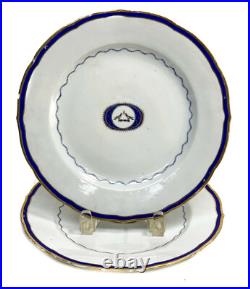 Pair Chinese Export Porcelain Bird Motif Dinner Plates, circa 1850