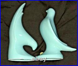 Pair Dove MCM Pottery Porcelain statue marked ITALY 11 teal vintage Bird figure