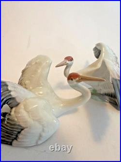 Pair Lladro Landing Crane Bird 1600 & 1598 Porcelin Figurine Spain Set of 2 Nice