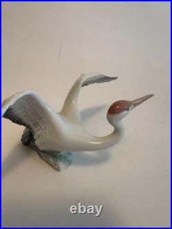 Pair Lladro Landing Crane Bird 1600 & 1598 Porcelin Figurine Spain Set of 2 Nice