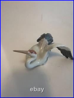 Pair Lladro Landing Crane Bird 1600 & 1598 Porcelin Figurine Spain Set of 2 Nice