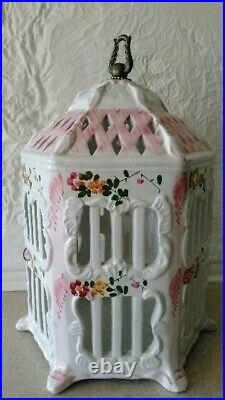 Porcelain Italian1900s hand painted bird cage in excellent condition