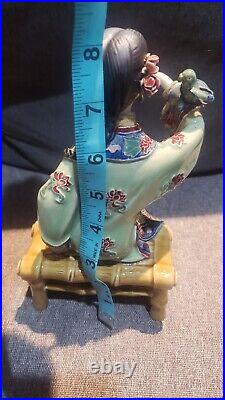 Pre-owned Chinese Wucai Porcelain Pottery Lady Bird Lucky Happy Flower Statue