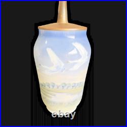 Royal Copenhagen Porcelain Lg Table Lamp Flying Geese Birds 25 Tall Landscape