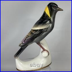 Vintage 7 Behscherzer Bavaria Hand Painted Bird Figurine Germany Grey Wagtail