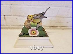 Vintage Boehm Porcelain Prothonotary Warbler Mother Bird 445