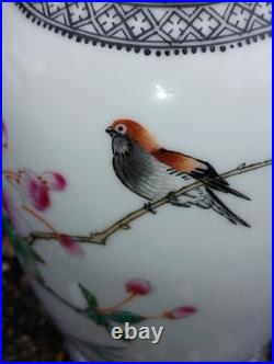 Vintage Chinese Republic Porcelain Vase Famille Rose Birds
