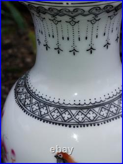Vintage Chinese Republic Porcelain Vase Famille Rose Birds