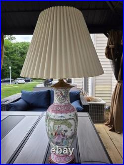 Vintage Chinoiserie Porcelain Table Lamp Hand Painted Hong Kong Floral Bird 32