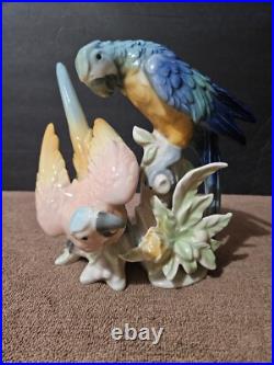 Vintage German Porcelain Apel Porzellan Colorful Double Parrot Figurine 7 5/8