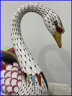 Vintage Hollohaza Hungary Porcelain Painted Figurine / Statue of Swan Bird