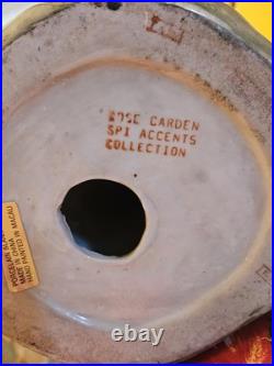 Vintage Large Ceramic Cockatoo Figurine. Used item