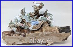 Vintage Porcelain Ceramic Bird Nest Floral Leaves Branch Figurine Sculpture