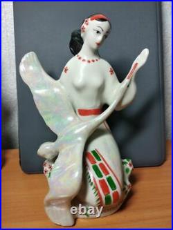 Vintage Porcelain Figurine Ukrainian Girl With Swan Bird USSR Statue Rare Russia