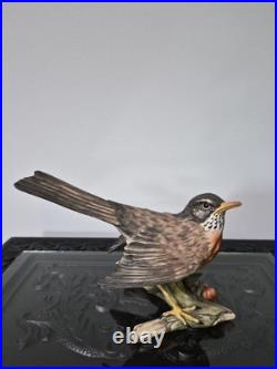 Vintage Retired Kaiser German Made Porcelain Bird Collection- Robin Statue