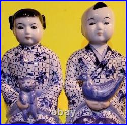 Vtg Chinese Porcelain Shelf Sit Brother Sister Shelf Sitter Chinoiserie Figures