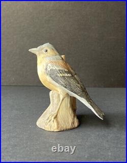 Wedgwood Porcelain Bird Figurine On Branch Made in England Rare